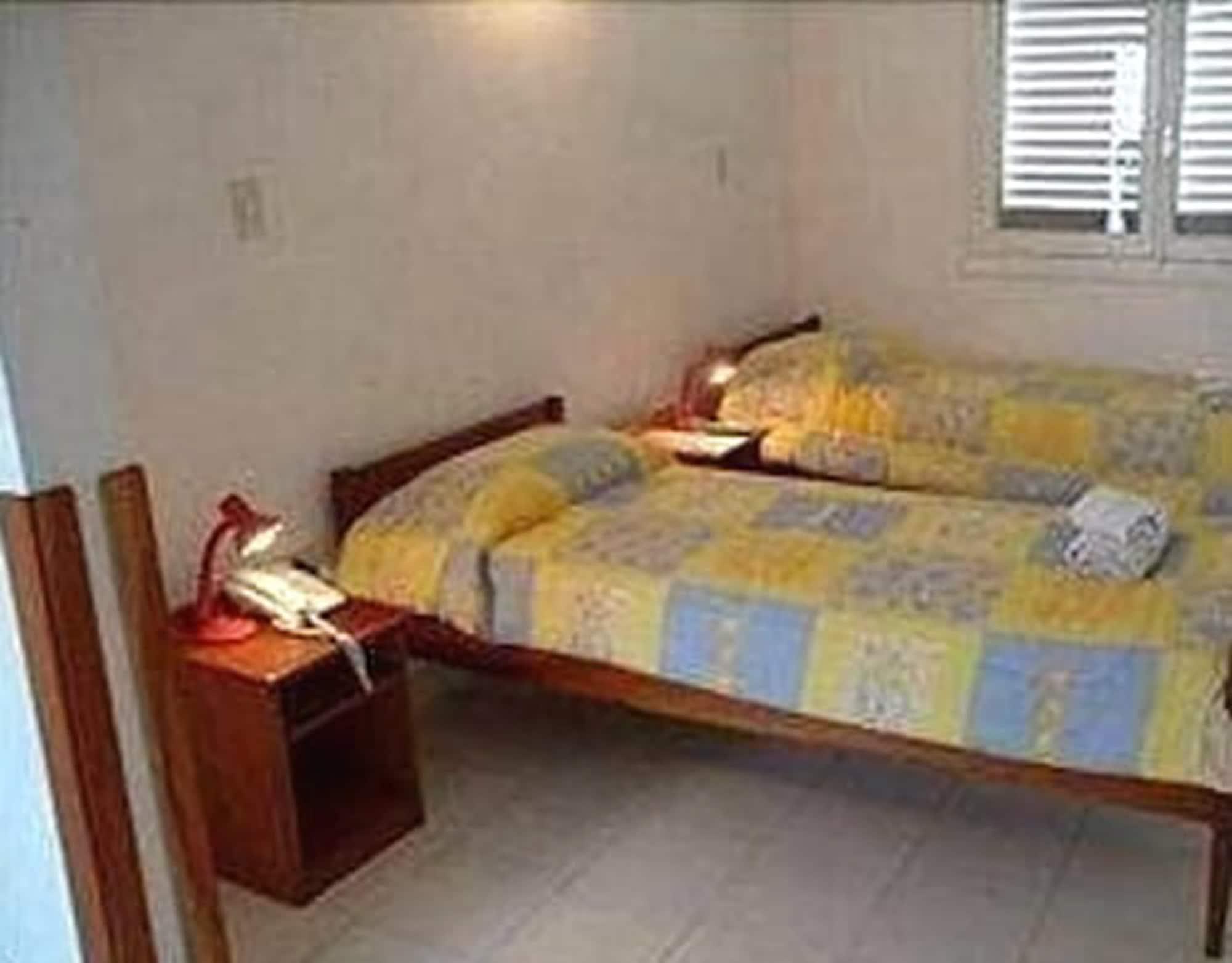 Hotel Palmas Del Sol 아순시온 외부 사진