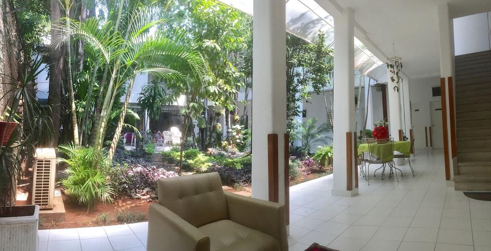 Hotel Palmas Del Sol 아순시온 외부 사진